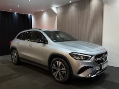 Mercedes-Benz GLA-Klasse - 200 Luxury Line Automaat Memory Led Navi