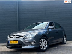 Hyundai i30 CW - 1.4i i-Drive Cool | Airco | Lichtmetalen Velgen