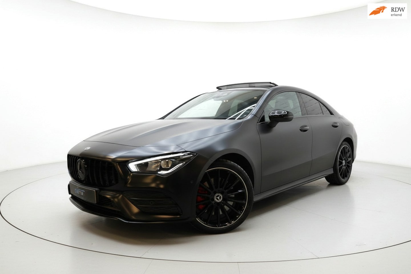 Mercedes-Benz CLA-Klasse - 250 e AMG NIGHT PANO SFEER CAM - AutoWereld.nl