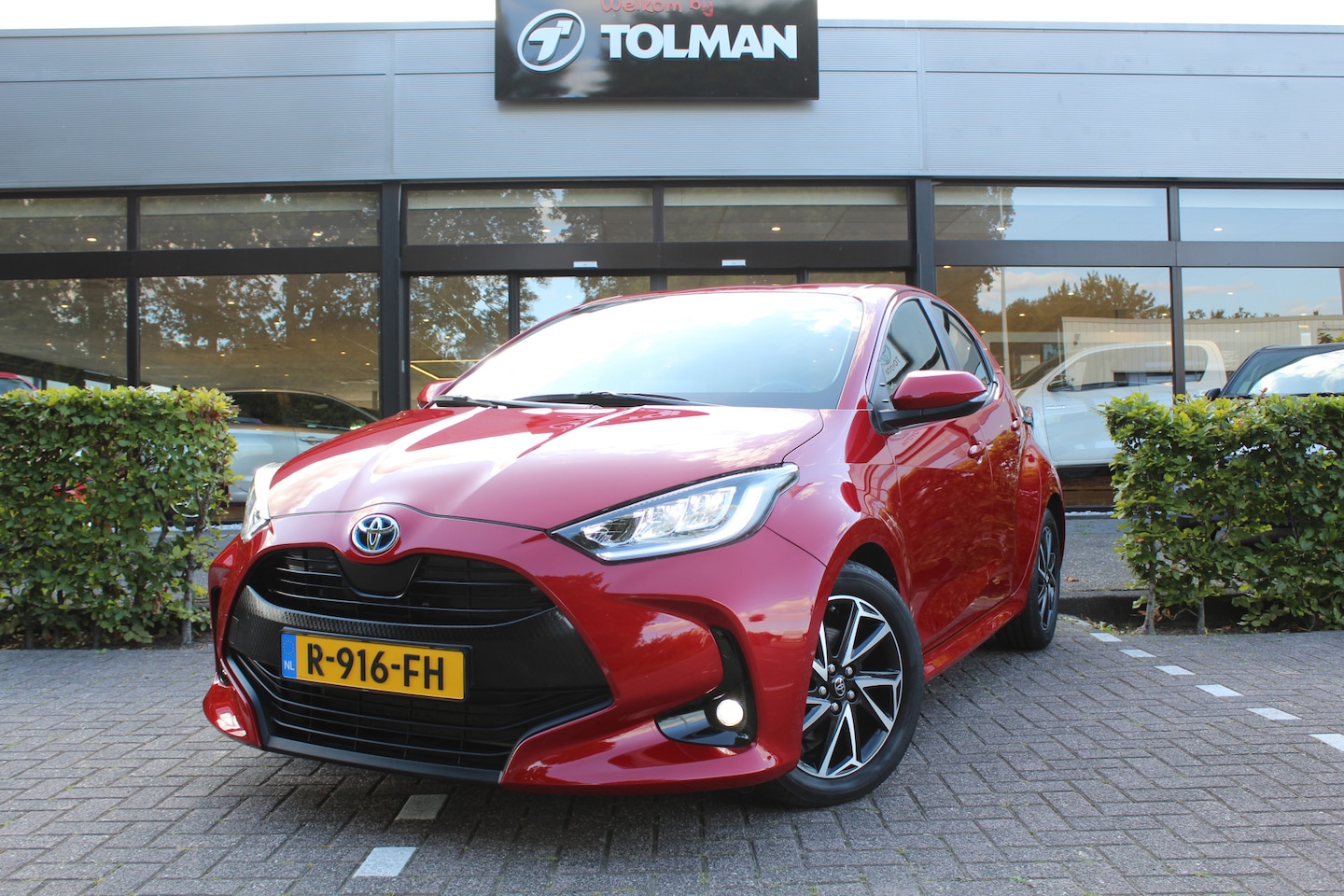 Toyota Yaris - 1.5 Hybrid Dynamic | Rijklaar | Afn. Trekhaak | Apple/Android | Clima | Adap.Cruise | Stoe - AutoWereld.nl