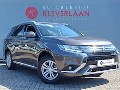Mitsubishi Outlander - 2.4 PHEV Pure | TREKHAAK AFNEEMBAAR | CAMERA | PDC | Wij bieden financiering mogelijkheden