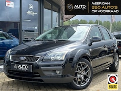 Ford Focus - 2.0-16V Rally Edition 145PK | NL AUTO | NAP | Trekhaak | Cruise Control | Airco | Lichtmet