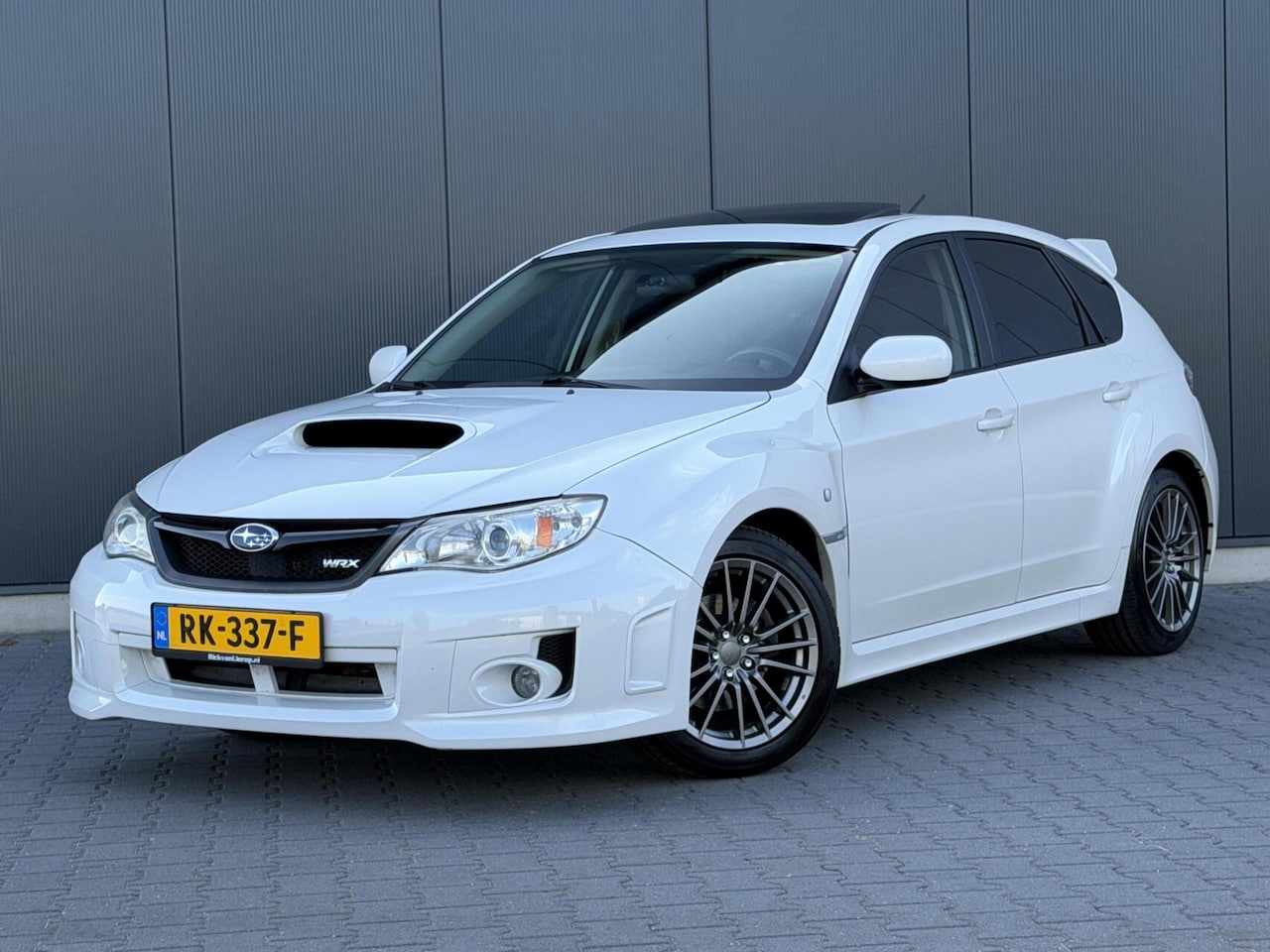 Subaru WRX STI - Impreza 2.5 Widebody - Schuifdak - Cruise - Clima - AutoWereld.nl