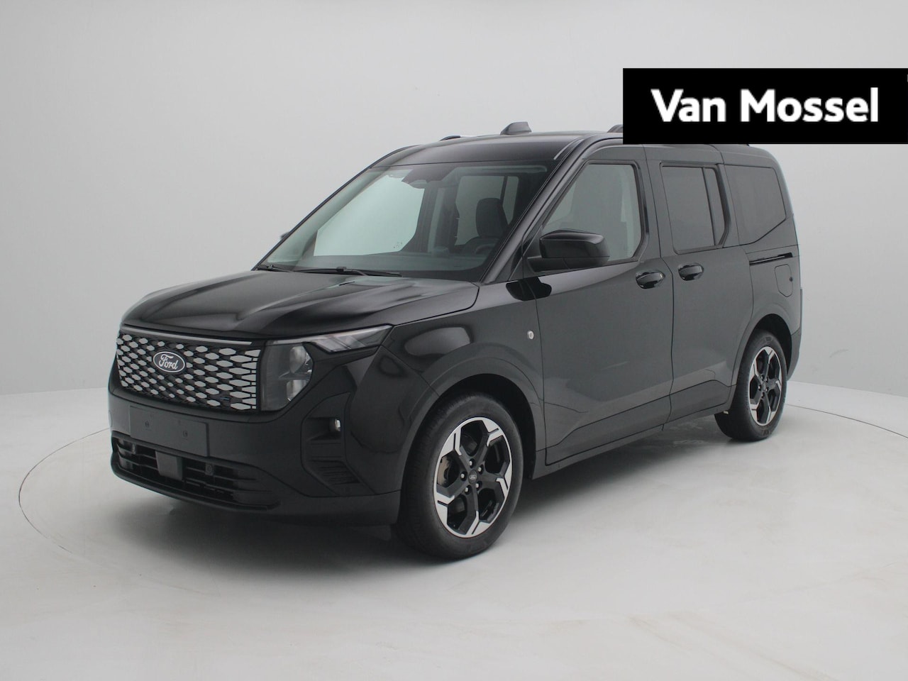 Ford Transit Tourneo - E-Transit Courier Titanium 46 kWh | UIT VOORRAAD LEVERBAAR | Trekhaak | Navigatie | Reserv - AutoWereld.nl