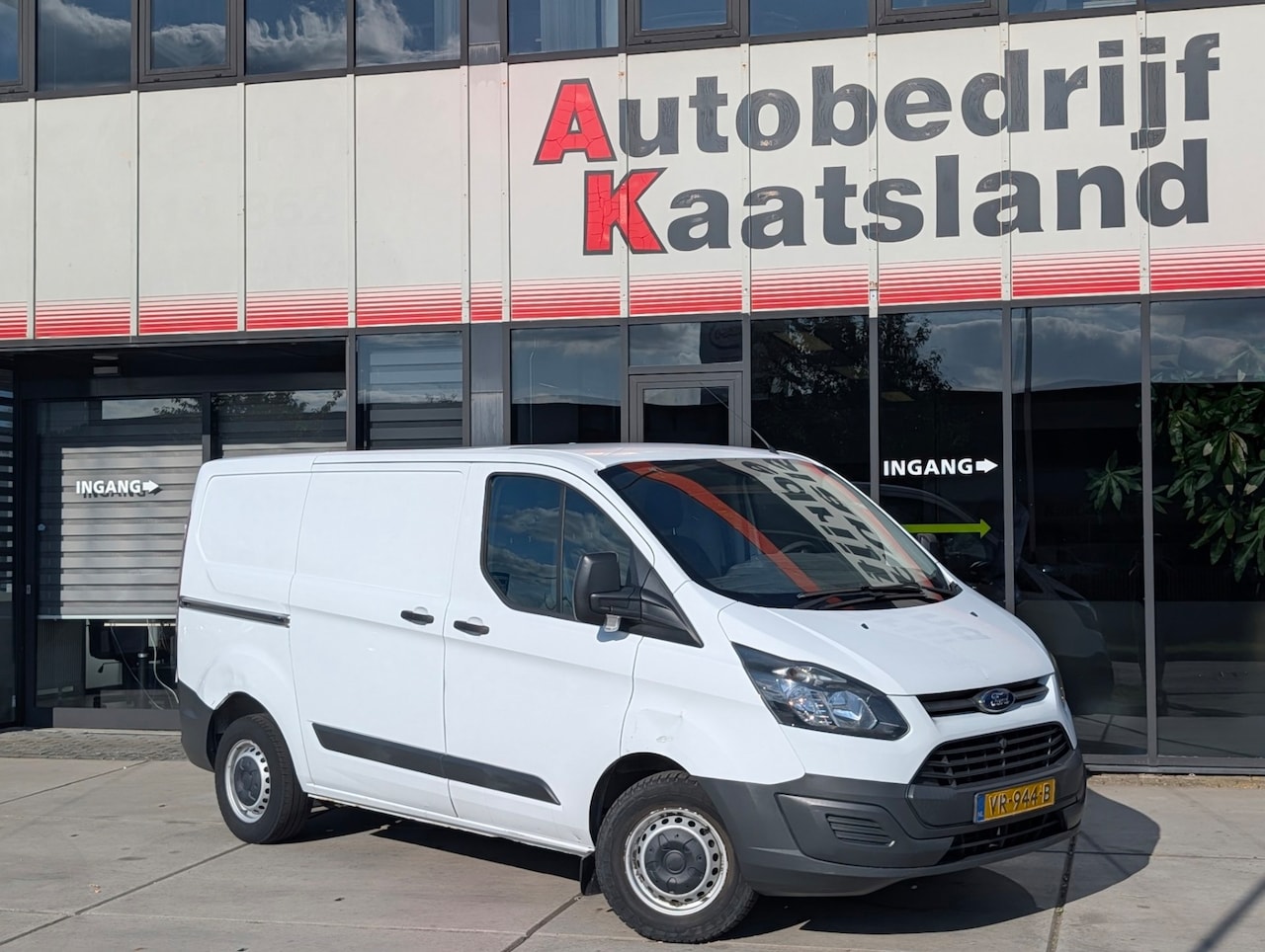 Ford Transit Custom - 270 2.2 TDCI L1H1 Economy Edition - Airco - BTW - - AutoWereld.nl