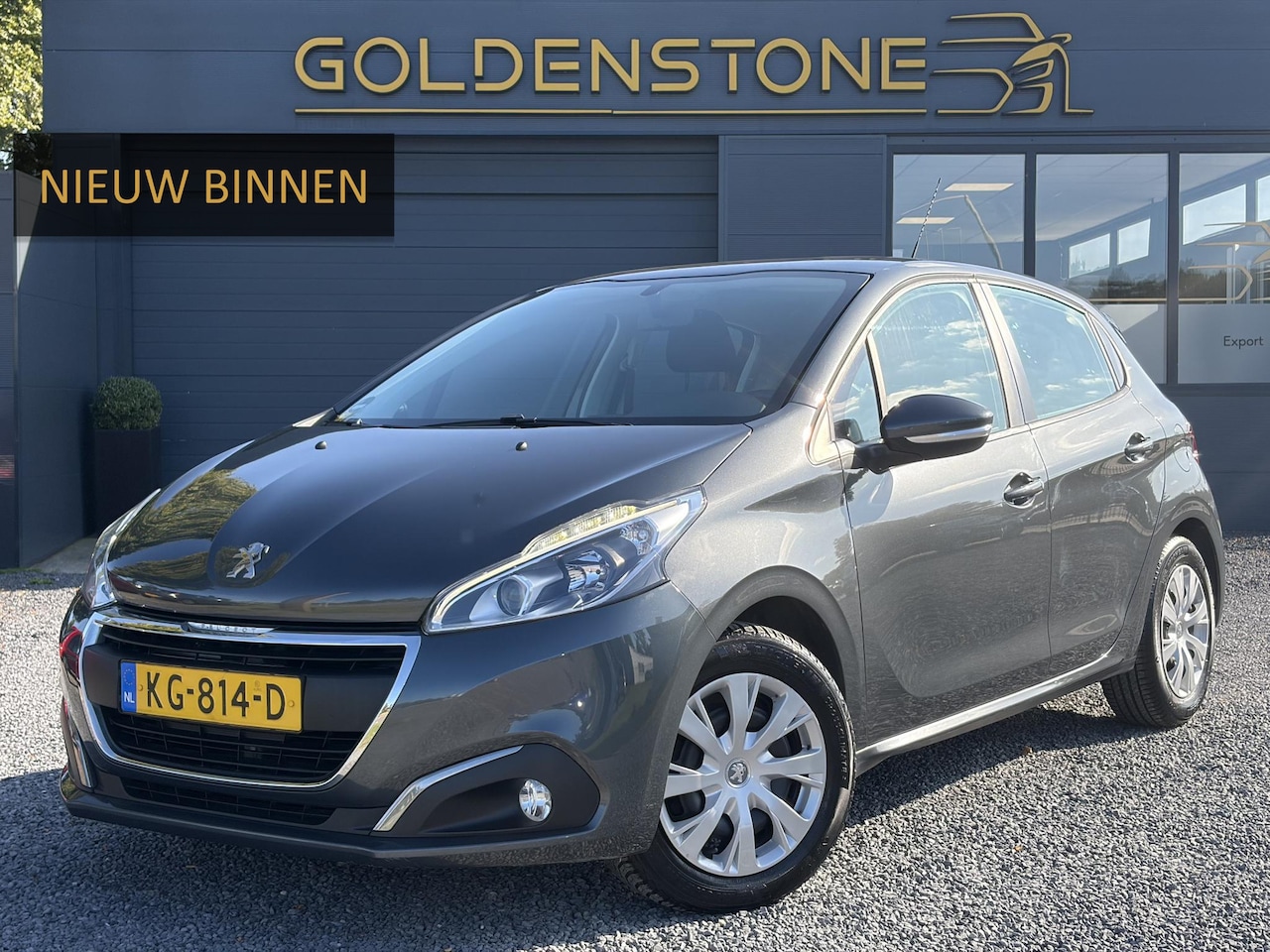 Peugeot 208 - 1.2 PureTech Blue Lion ✓1e Eigenaar✓Navi✓Trekhaak✓Carplay✓Airco✓Cruise✓Pdc✓5 Deurs✓N.A.P✓A - AutoWereld.nl