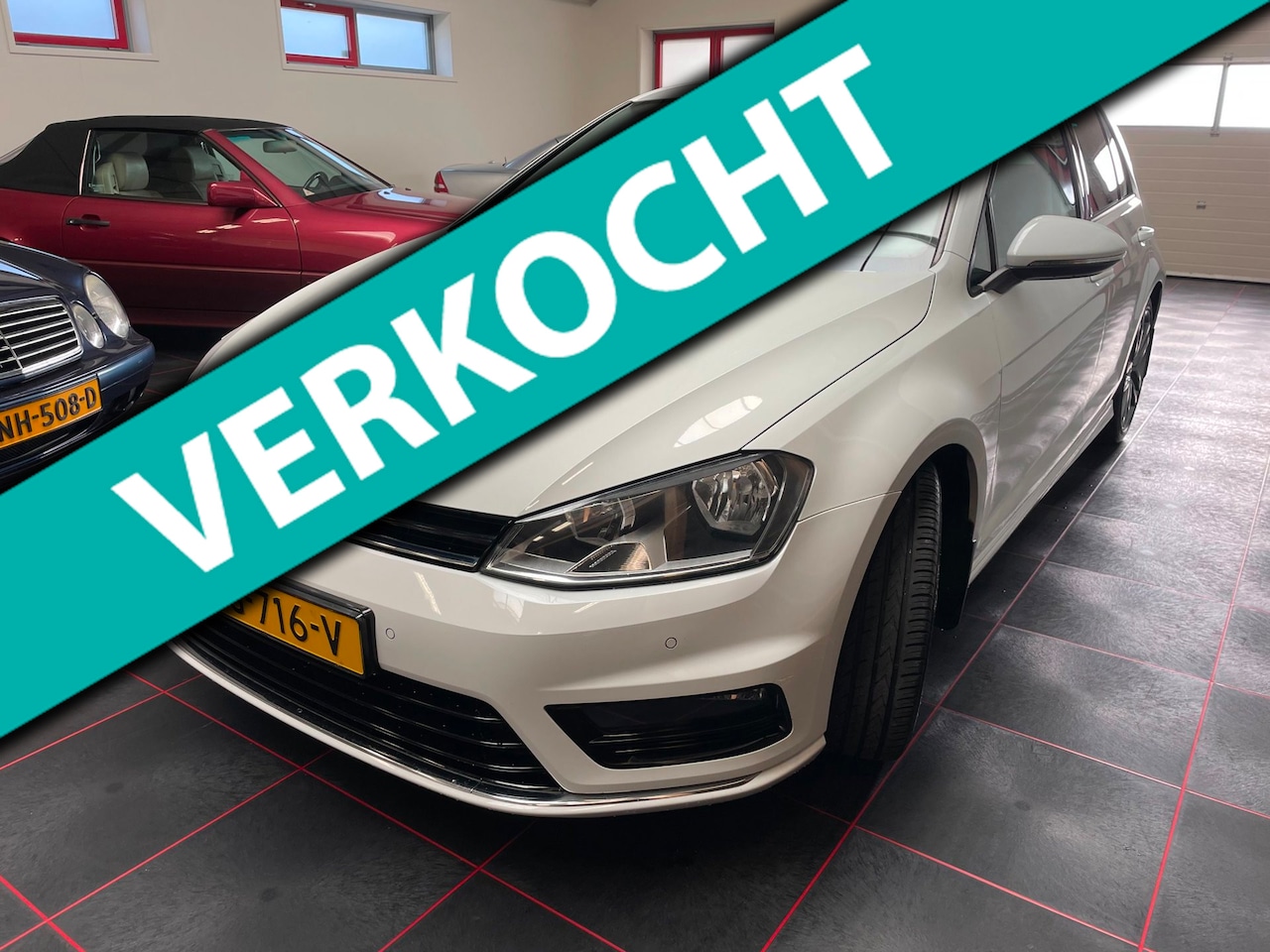 Volkswagen Golf - 1.2 TSI Business Edition R Line - AutoWereld.nl