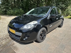 Renault Clio - 1.2 Authentique Airco trekhaak allweatherbanden cruise control