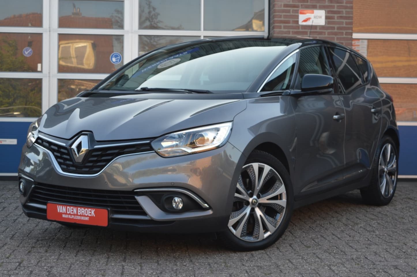 Renault Scénic - 1.3 TCe Intens | CAMERA - PDC - AutoWereld.nl