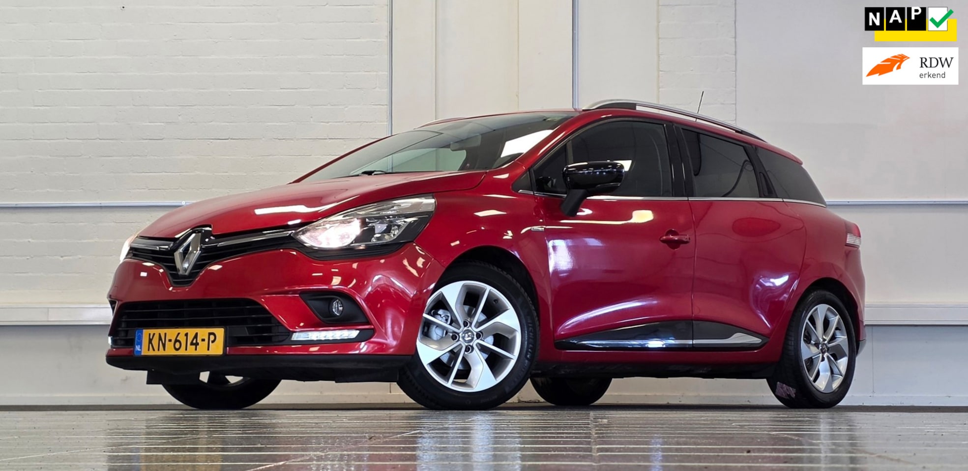 Renault Clio Estate - 0.9 TCe Limited Trekhaak Clima Navi Comfort pack - AutoWereld.nl