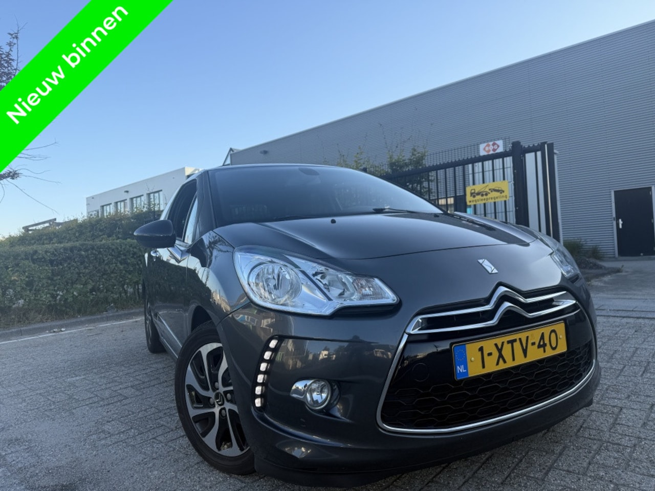 Citroën DS3 - 1.6 BlueHDi Lage KmNavi|Clima - AutoWereld.nl