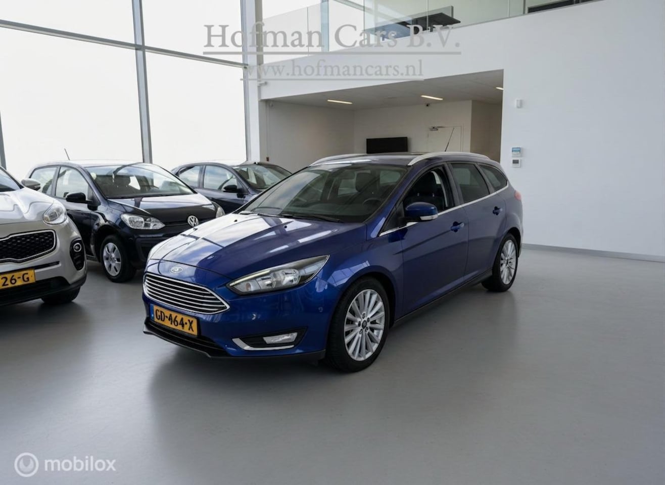 Ford Focus Wagon - 1.0 EcoBoost Titanium Edition | 125 pk | Trekhaak | Blauw Metallic - AutoWereld.nl