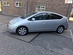 Toyota Prius - 1.5 VVT-i Tech Edition