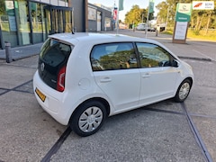 Volkswagen Up! - 1.0 high up BlueMotion((( PANO/clima/navi )))