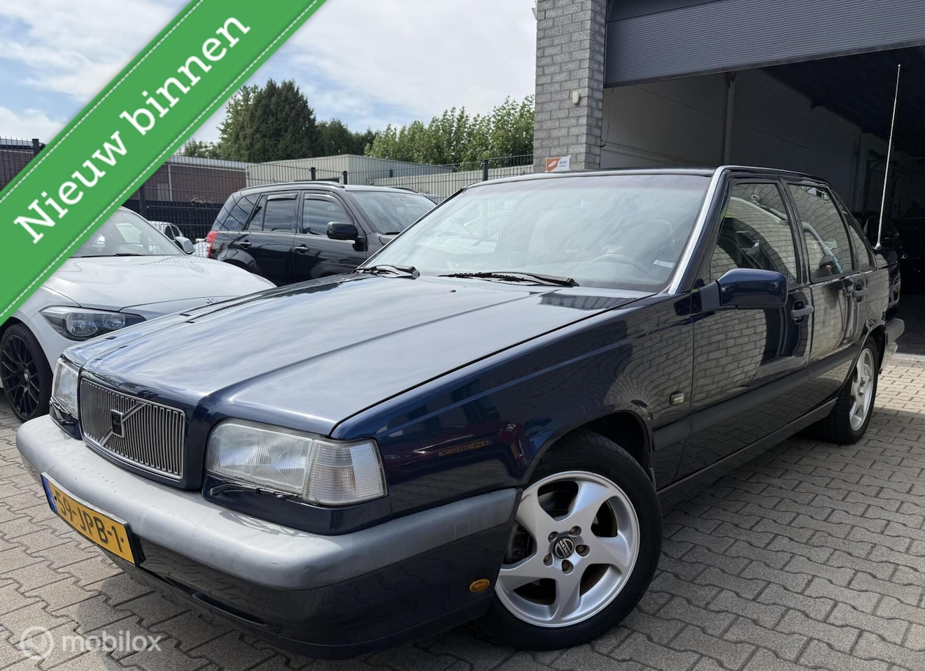 Volvo 850 - 2.5-20V Luxury Exclusive / Automaat / ZEER NETTE.. - AutoWereld.nl
