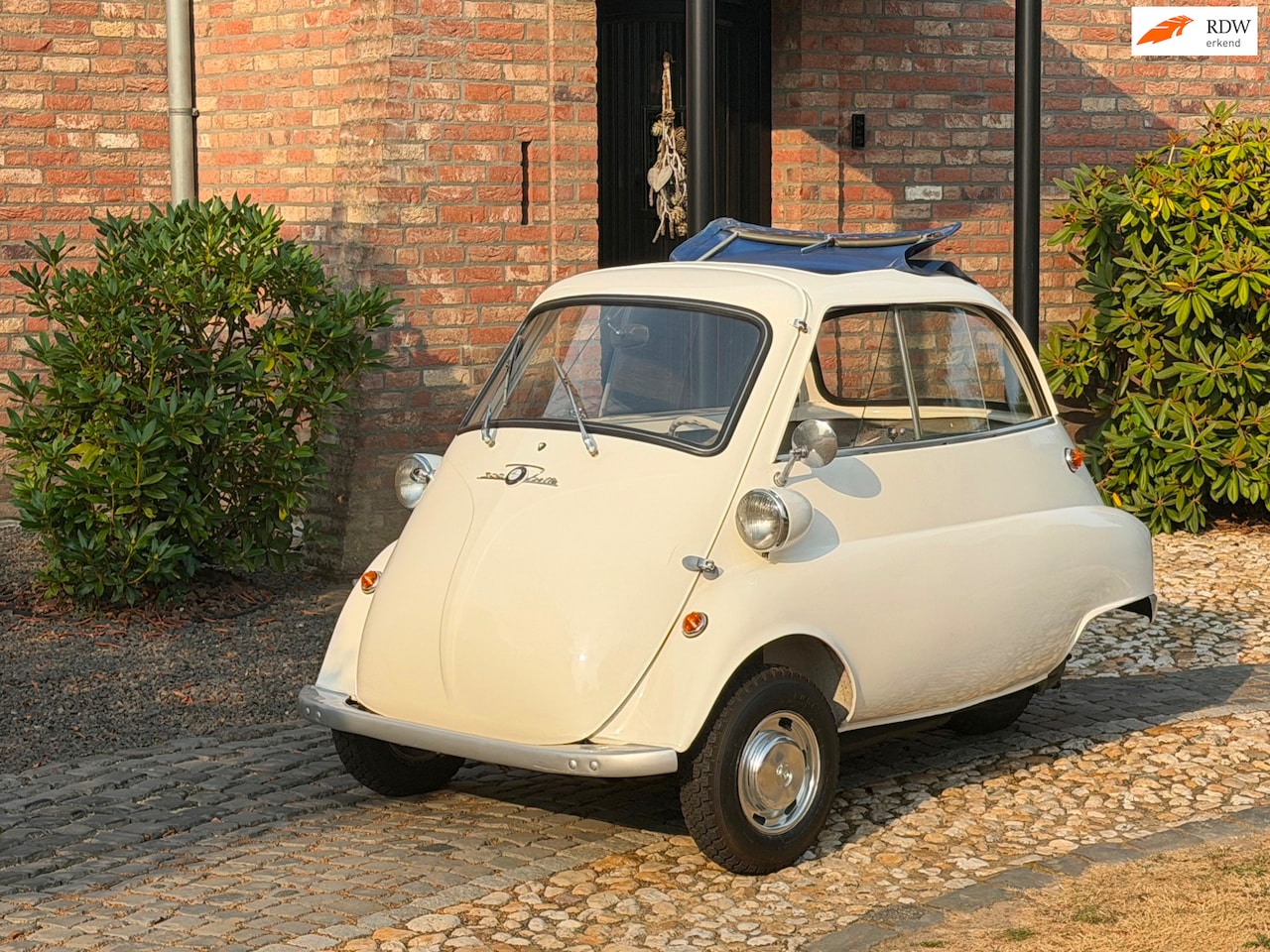 BMW Isetta - 300 3-wiel - AutoWereld.nl
