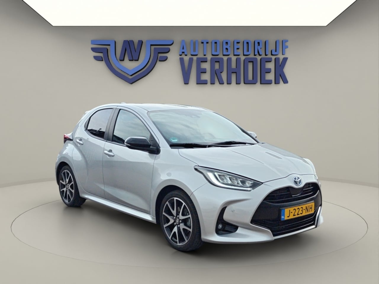 Toyota Yaris - 1.5 Hybrid Executive NL Auto - Clima - JBL Audio - AutoWereld.nl