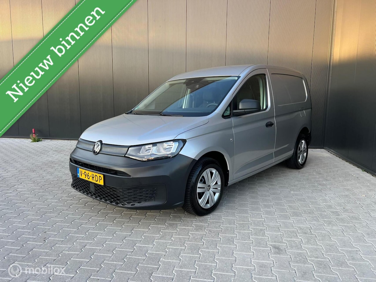 Volkswagen Caddy Cargo - 1.5 TSI / MARGE / AIRCO / PDC - AutoWereld.nl