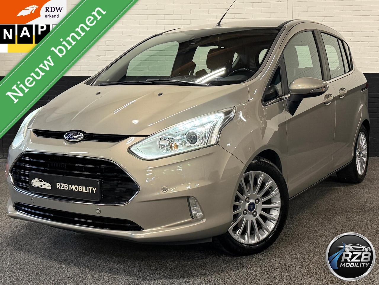 Ford B-Max - 1.0 EcoBoost Titanium Trekhaak Camera PDC Cruise Dealer onderhouden - AutoWereld.nl