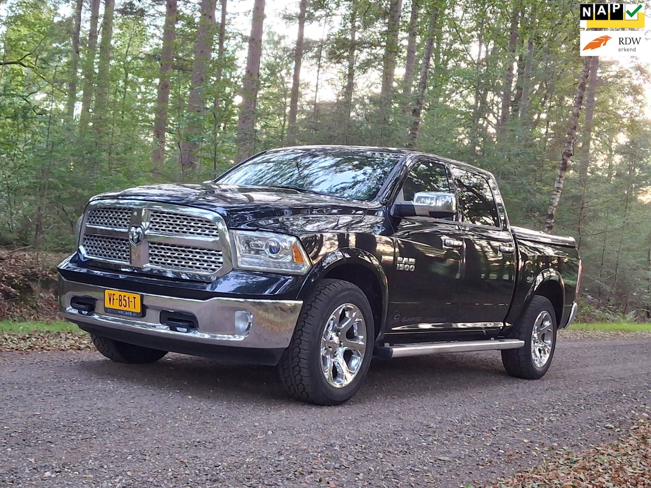 Dodge Ram 1500 - 5.7 V8 4x4 Laramie 6'4 / Luchtvering / 3500kg - AutoWereld.nl