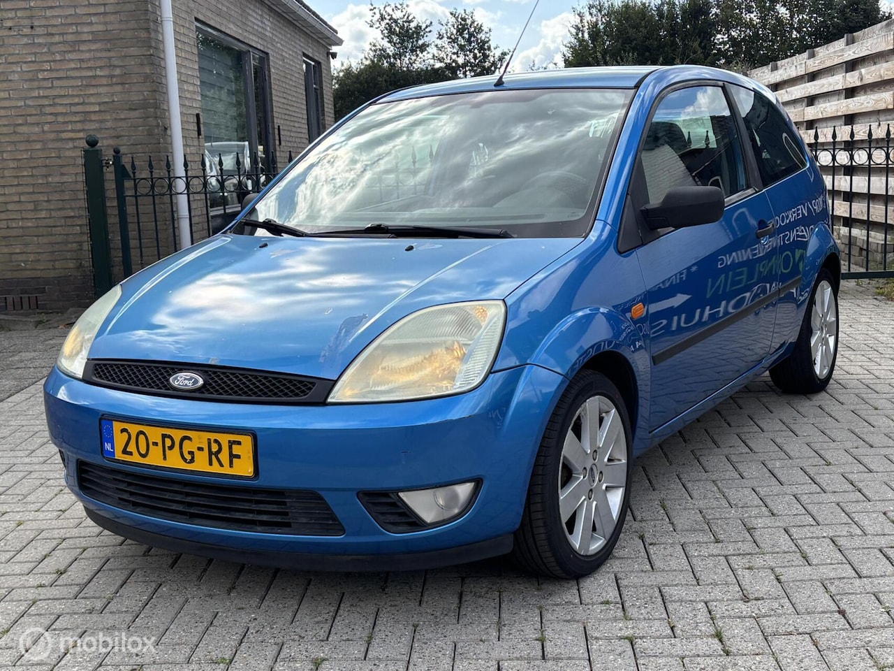 Ford Fiesta - 1.3 Futura AIRCO | NIEUWE APK | KOOPJE !!! - AutoWereld.nl