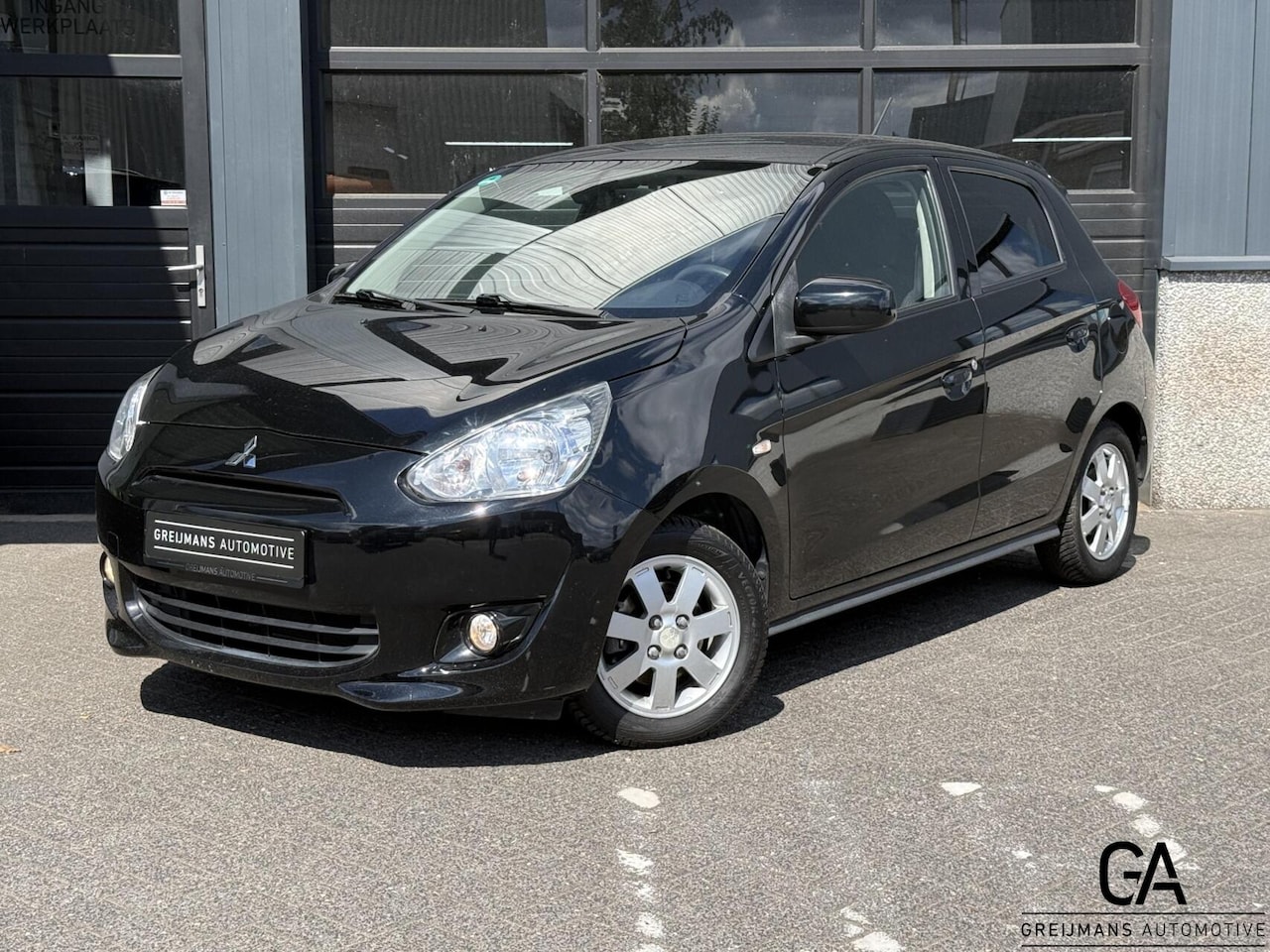 Mitsubishi Space Star - 1.2 Instyle|Automaat|Stoelverwarming| - AutoWereld.nl