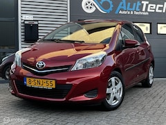 Toyota Yaris - 1.3 VVT-i Automaat Camera CarPlay Cruise Dealer Onderhouden