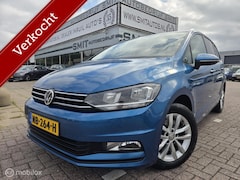 Volkswagen Touran - 1.2 TSI Conn. Series Massage/Trekhaak