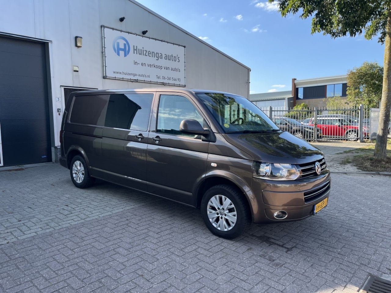 Volkswagen Transporter - 2.0 TDI PK:140| L2H1| AIRCO| DUBBELE CAB|MET APK! - AutoWereld.nl