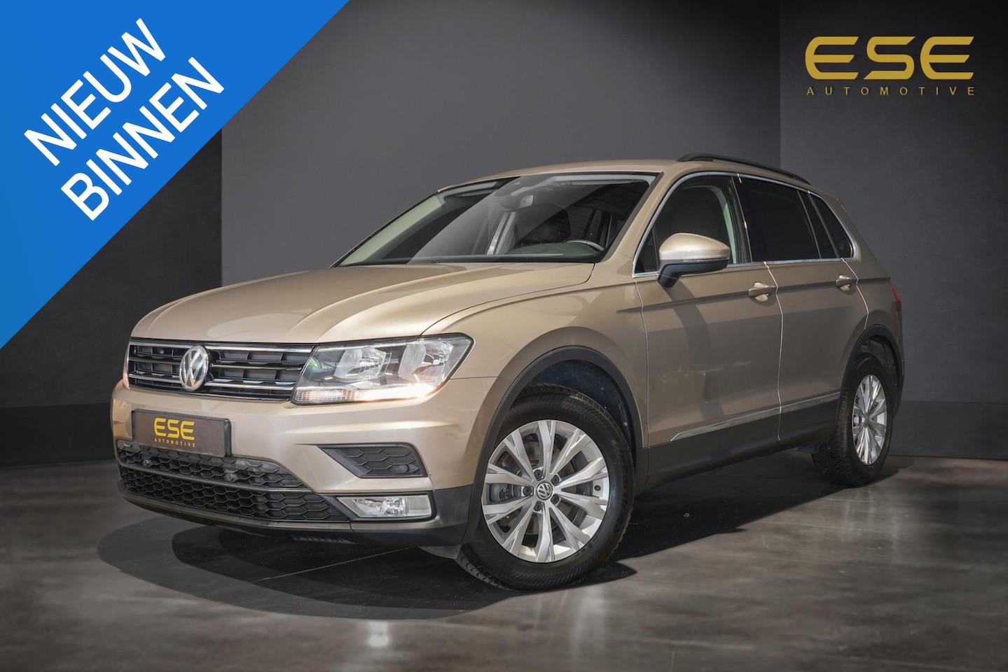Volkswagen Tiguan - 1.4 TSI ACT Highline | Keyles | Navigatie | ACC | Bluetooth - AutoWereld.nl