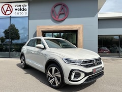 Volkswagen T-Roc - 1.5 TSI 150pk DSG R-Line | Trekhaak | Camera | Keyless | Elek. Achterklep | Dode hoek | Ri