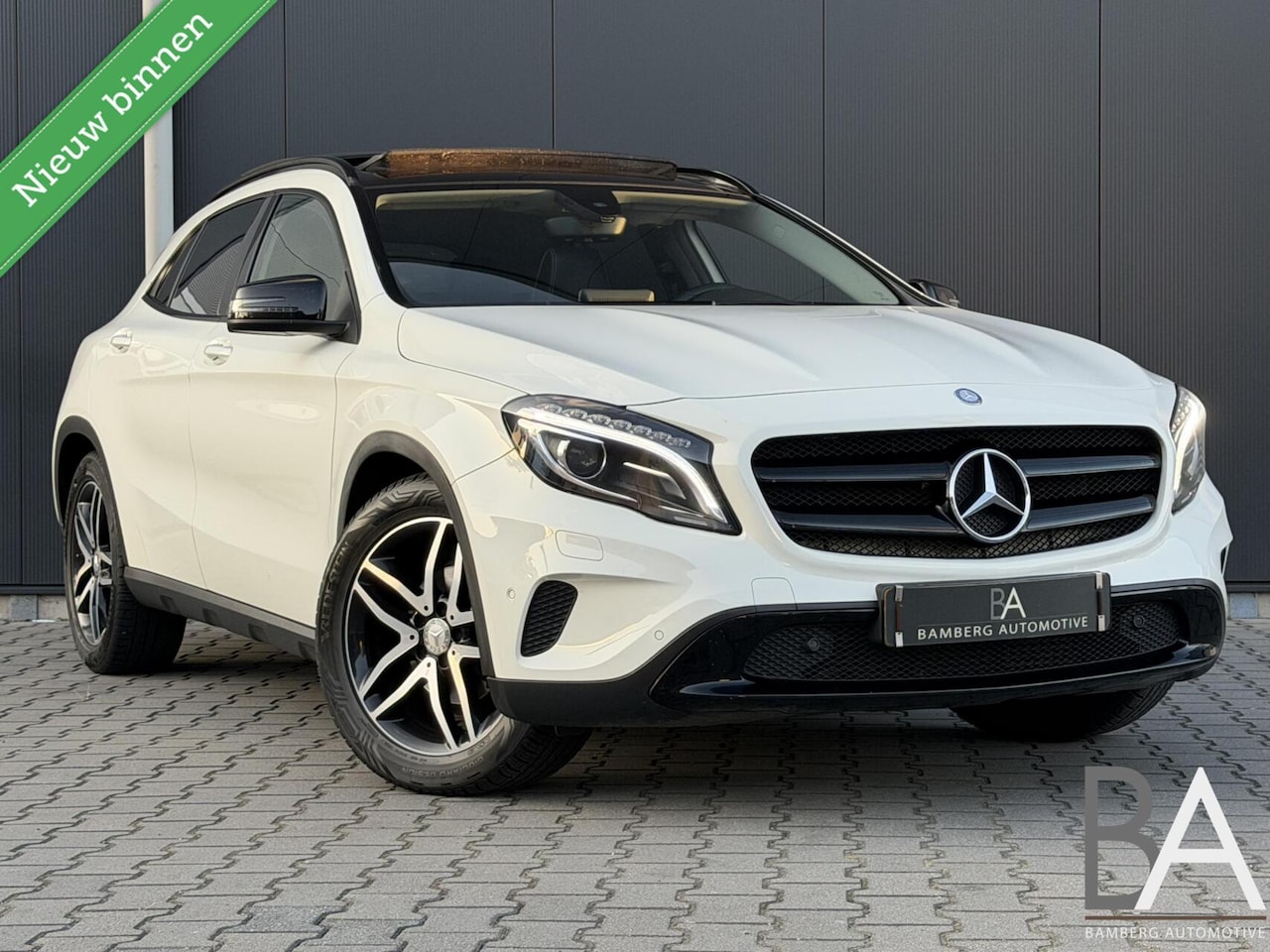 Mercedes-Benz GLA-Klasse - 180|carpkay|pano|trekhaak - AutoWereld.nl