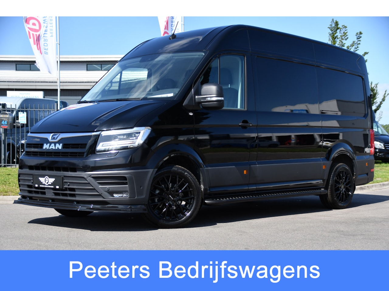 MAN TGE - 3.180 35 2.0 L3H3 Black Edition Adaptieve Cruise, Camera, Carplay, LED, Stoelverwarming, M - AutoWereld.nl