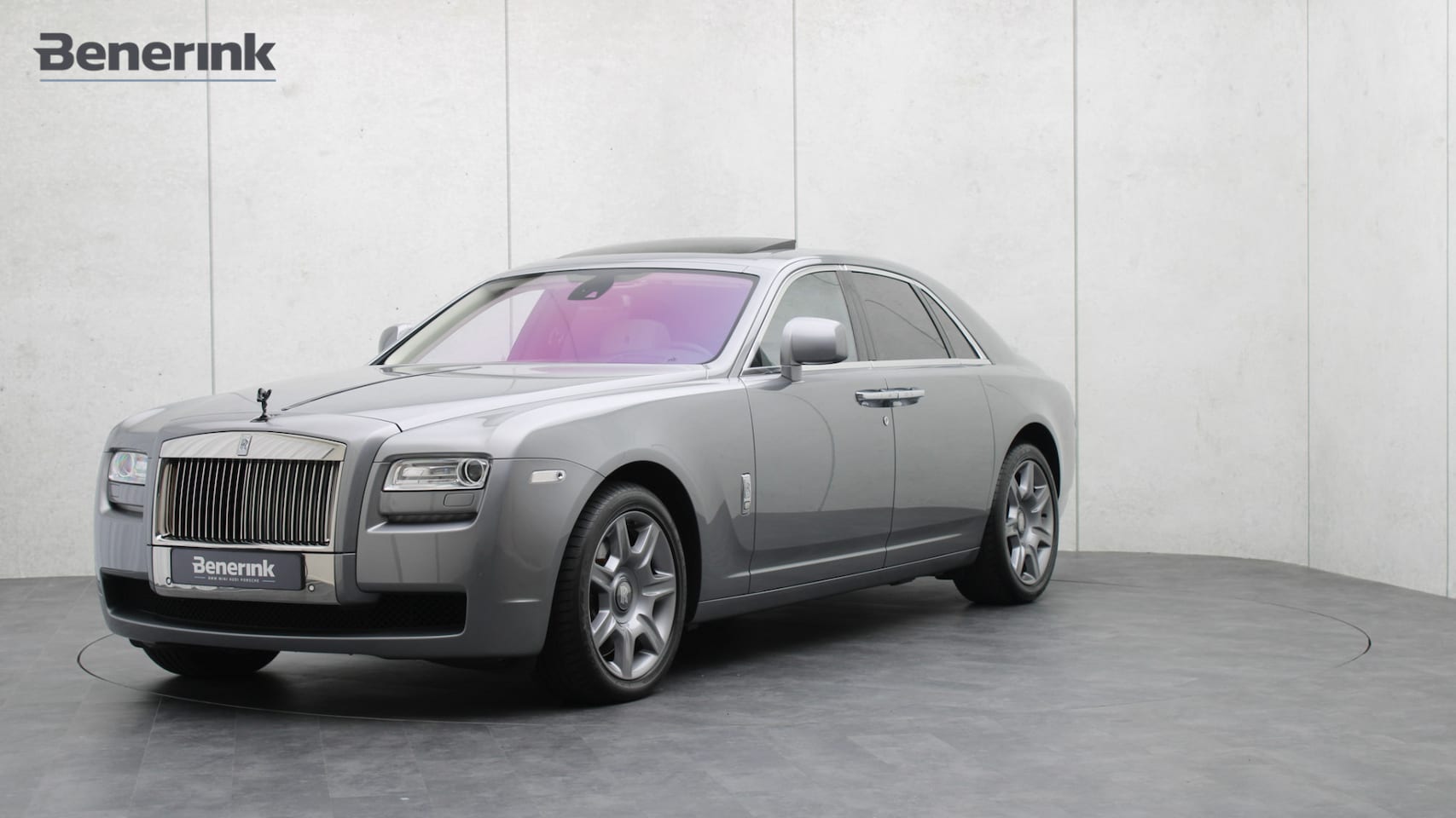 Rolls-Royce Ghost - 6.6 V12 | Massage | Rear Seat Entertainment | Head-up | Panoramadak - AutoWereld.nl
