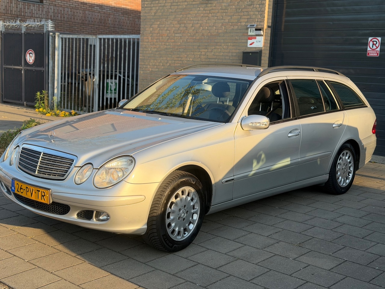 Mercedes-Benz E-klasse Combi - 200 K. Classic Apk Airco - AutoWereld.nl