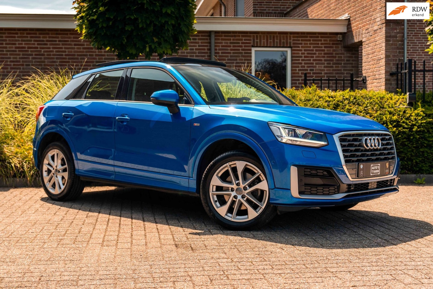 Audi Q2 - 35 TFSI CoD 150 PK S-Tronic S-Line ACC Keyless Leder Schuifdak Camera 18'' - AutoWereld.nl