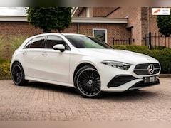 Mercedes-Benz A-klasse - 250 e AMG Line 218 PK 1e Eig Sfeerverlichting Widescreen Keyless Camera 19''
