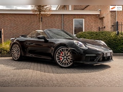 Porsche 911 Cabrio - 3.0 Carrera 4 S 450 PK SportDesign Burmester 360 Camera Chrono Matrix LED 21''