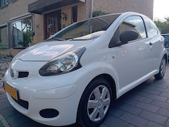 Toyota Aygo - 1.0-12V Access * AIRCO * WEINIG KMS * NAP * NL AUTO * BEURT NW * APK NW *