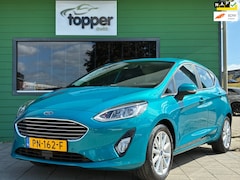 Ford Fiesta - 1.0 EcoBoost Titanium|1e Eigenaar|Camera|Navigatie|CruiseControl|Climatronic|Trekhaak|NAP|