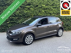 Volkswagen Polo - 1.2 Highline Style 5-Deurs PANO|CLIMA|CRUISE