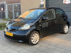 Toyota Aygo - 1.0-12V 5 deurs Apk Airco Elekt. Pakket