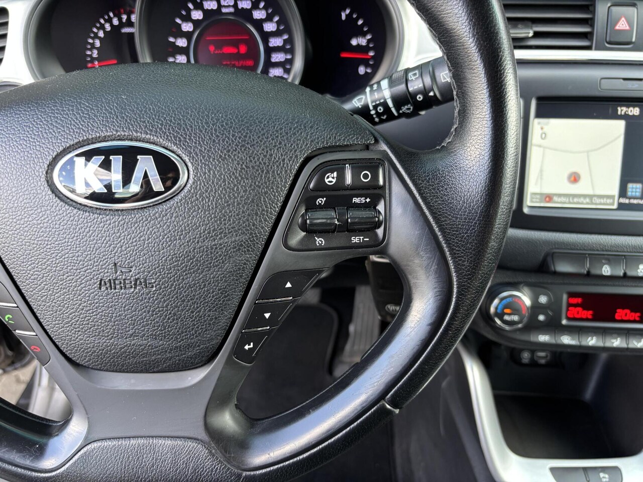Kia Cee'd Sportswagon - 1.0 T-GDi Design Edition | AppleCarPlay/ AndroidAuto | Cruise Control | Airco |