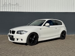 BMW 1-serie - 116i Business Line Sport LCI / M-Pakket / Dealer Onderhouden / 3-Deurs / Top staat