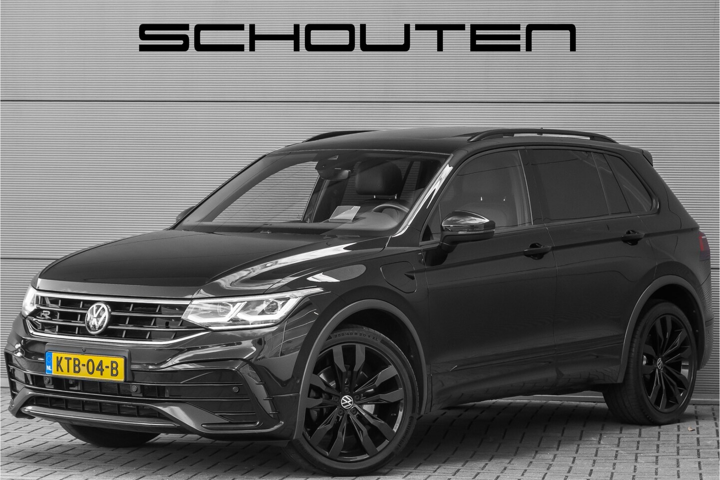 Volkswagen Tiguan - 1.4 TSI eHybrid R-Line Pano Leder HUD ACC Elek Trekhaak 20" Suzuka - AutoWereld.nl