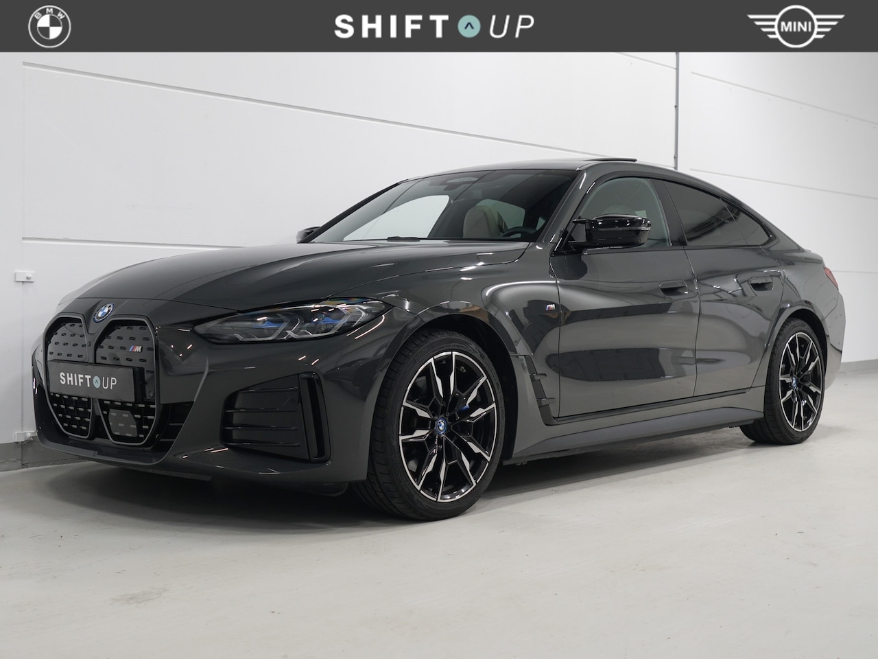 BMW i4 - M50 Schuifdak | Harman Kardon | Stoelventilatie | Elektr. Trekhaak - AutoWereld.nl