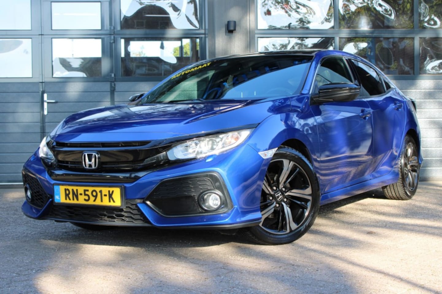 Honda Civic - 1.0 I-VTEC ELEGANCE Automaat  **NL-Auto** - AutoWereld.nl
