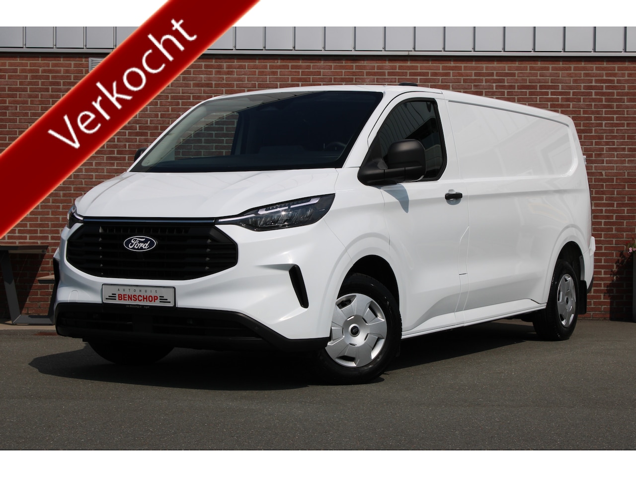 Ford Transit Custom - 320 2.0 TDCI 136PK L2H1 Trend |STUUR+STOELVERWARMING|CAMERA|CRUISE| - AutoWereld.nl