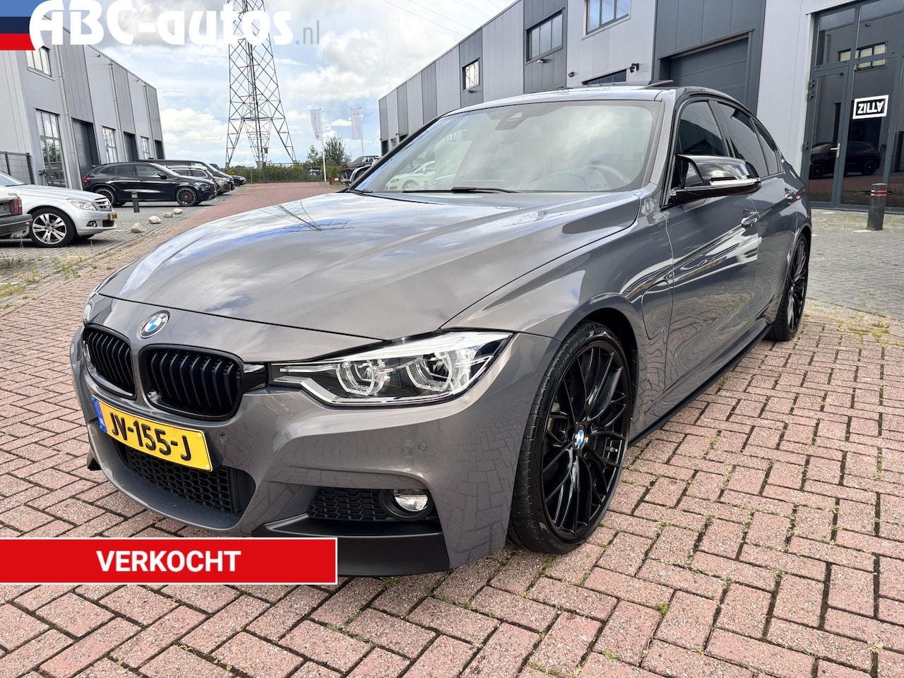 BMW 3-serie - 330e M-Sport / 20"M / 365pk / xHP-stage3 - AutoWereld.nl