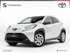 Toyota Aygo X - 1.0 VVT-i MT First | Stoelverwarming | Climate Control | Camera | Led | ACC | Licht- regen